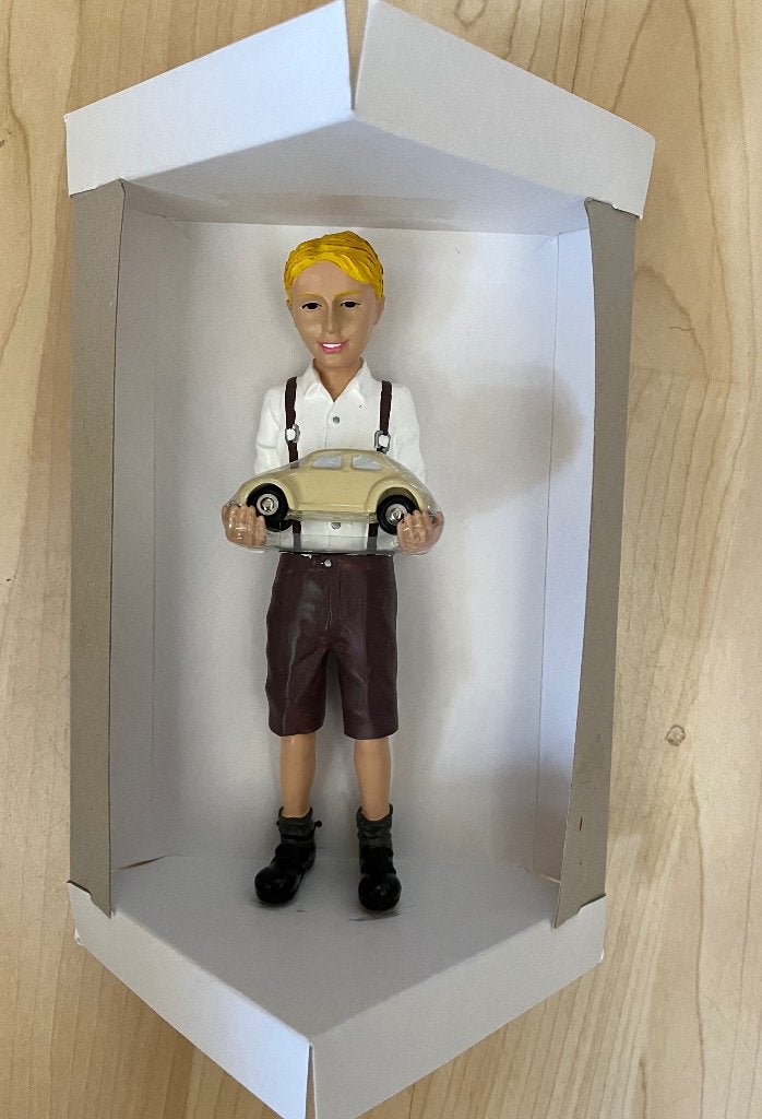 Jongen met Volkswagenkever, origineel VW marchandise, Ophalen of Verzenden, Nieuw, Auto