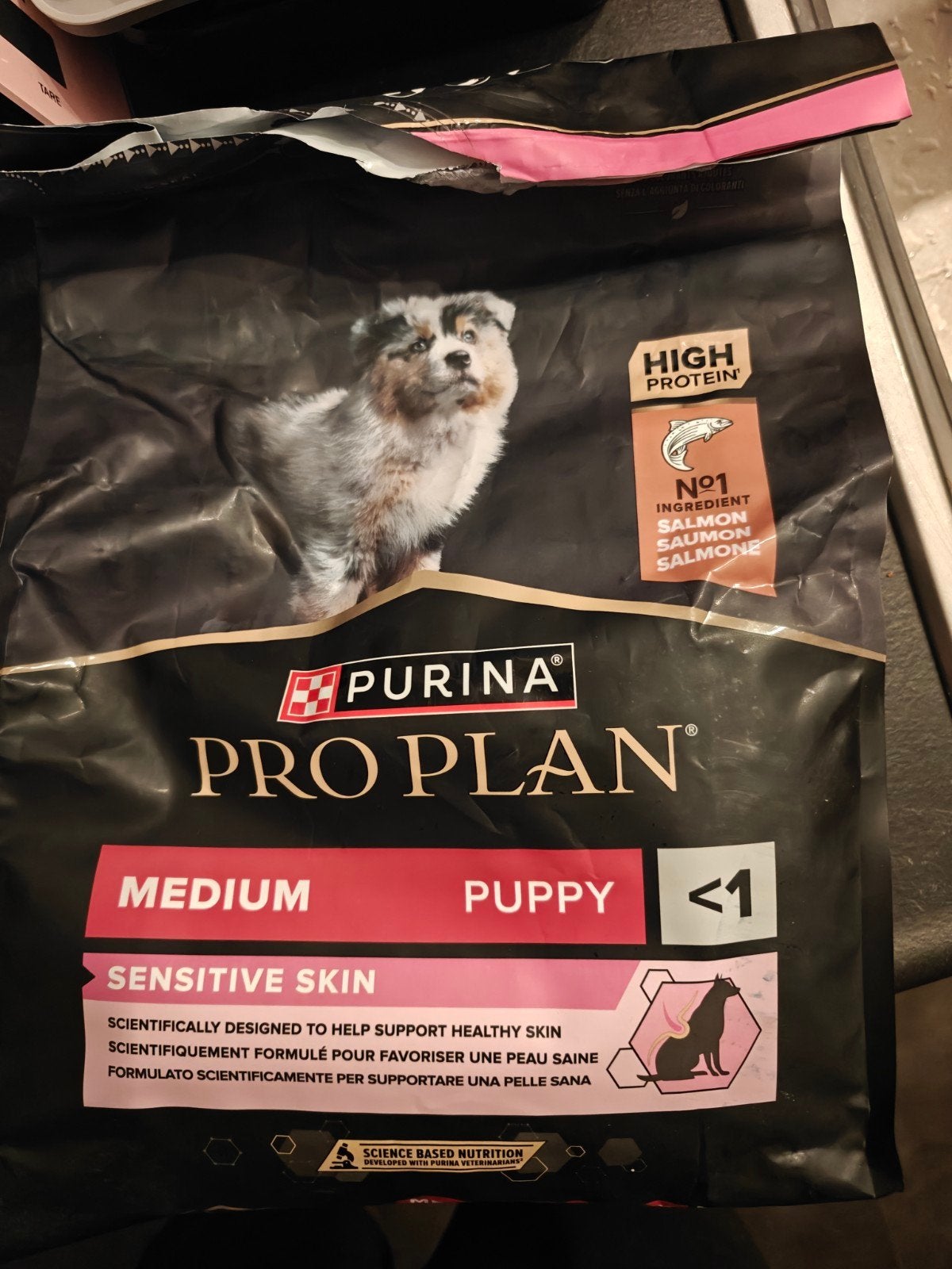 *GRATIS* 1,7 KG Purina puppy brokken zalm, Ophalen, Hond