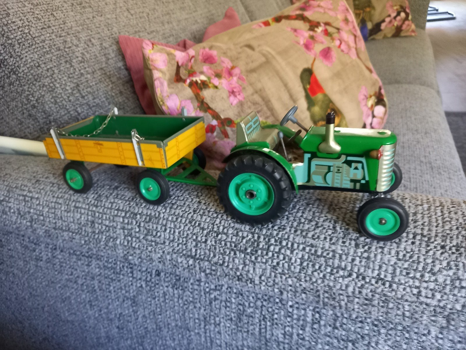 Vintage blikken tractor met aanhanger - Speelgoed, Ophalen of Verzenden, Gebruikt