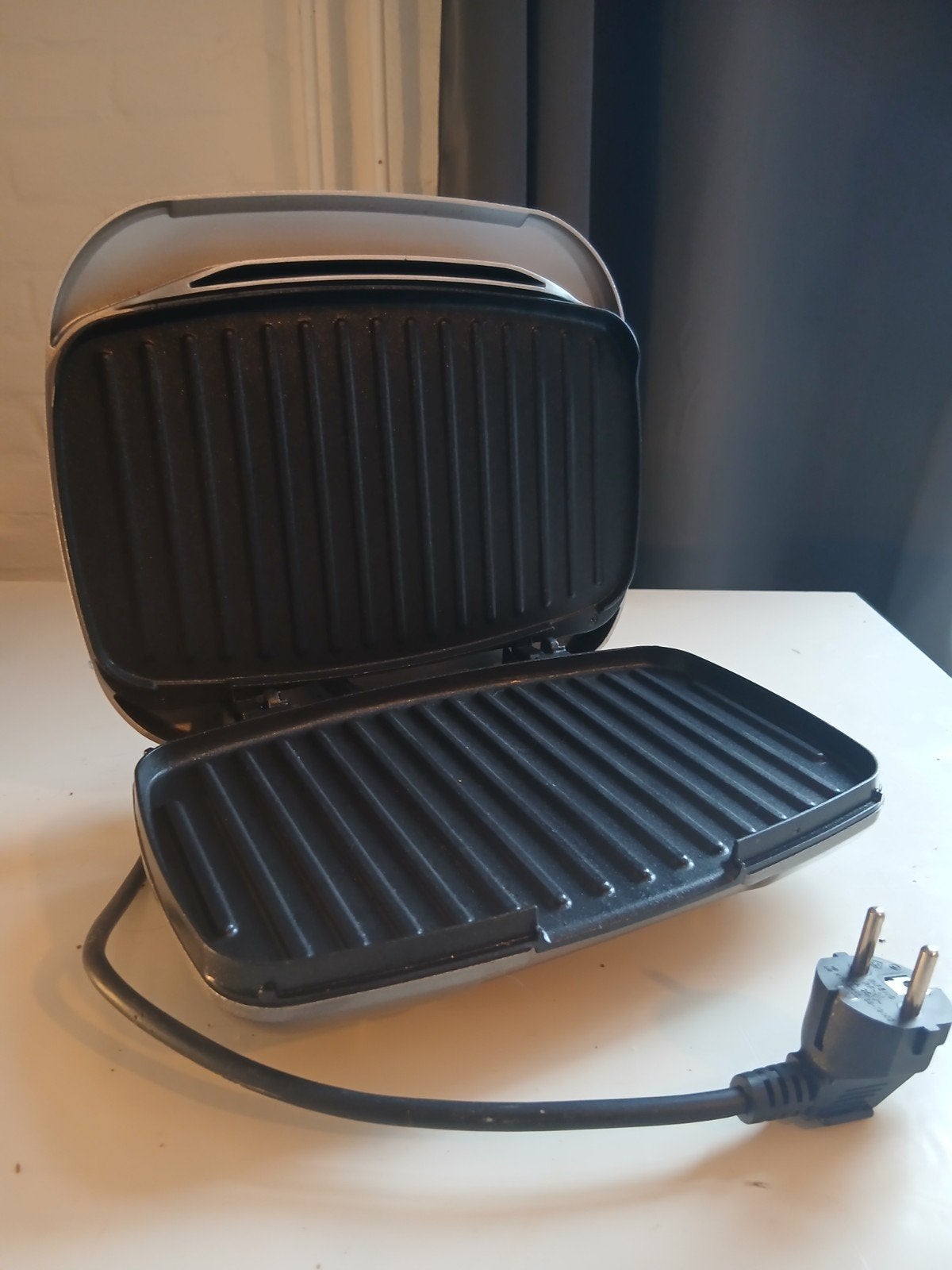 Petra Tafelgrill - Compact en Handig, Ophalen, Gebruikt, Tafelgrill