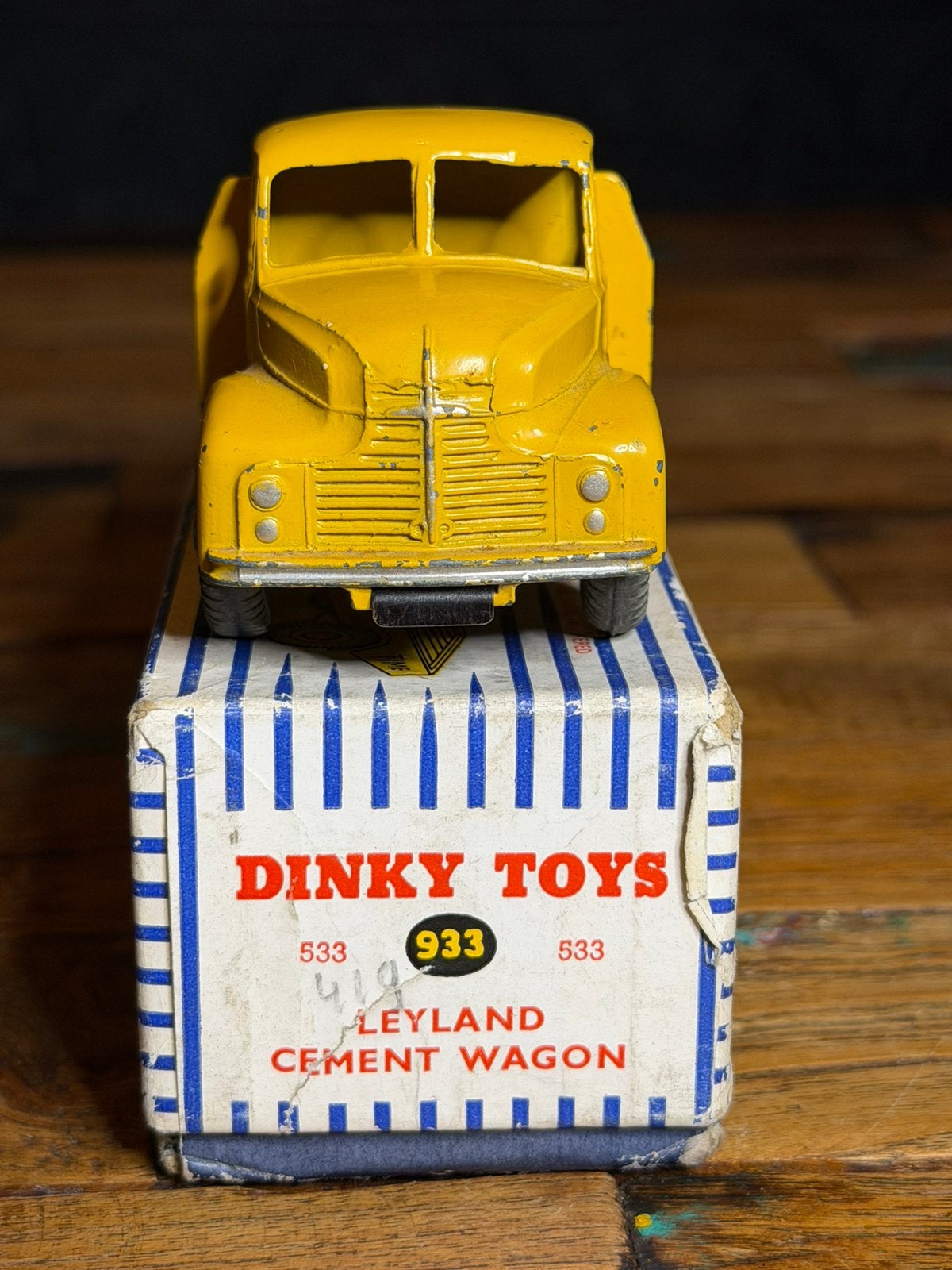 Dinky Toys 933 Leyland Cement Wagon – originele 533/933 doos, Ophalen of Verzenden, Zo goed als nieuw, Bus of Vrachtwagen, Dinky Toys