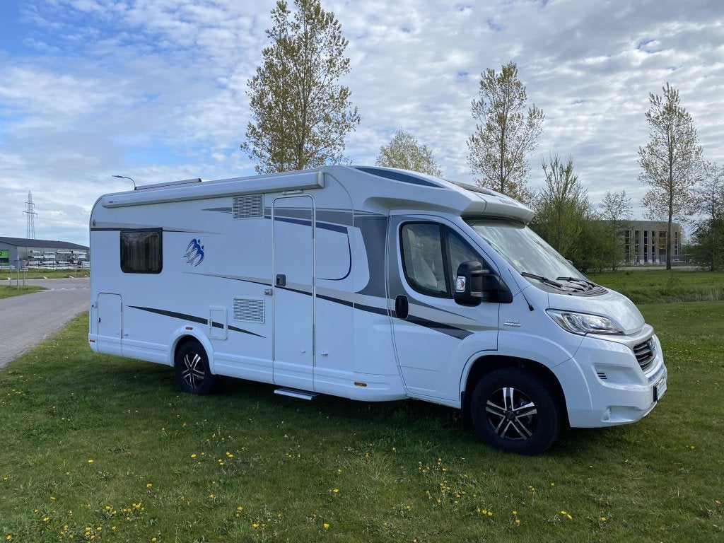 Knaus Sky TI 700 MX 150PK AUTOMAAT Queen, Caravans en Kamperen, Standaard zit, Ringverwarming, Fiat, Tot en met 2