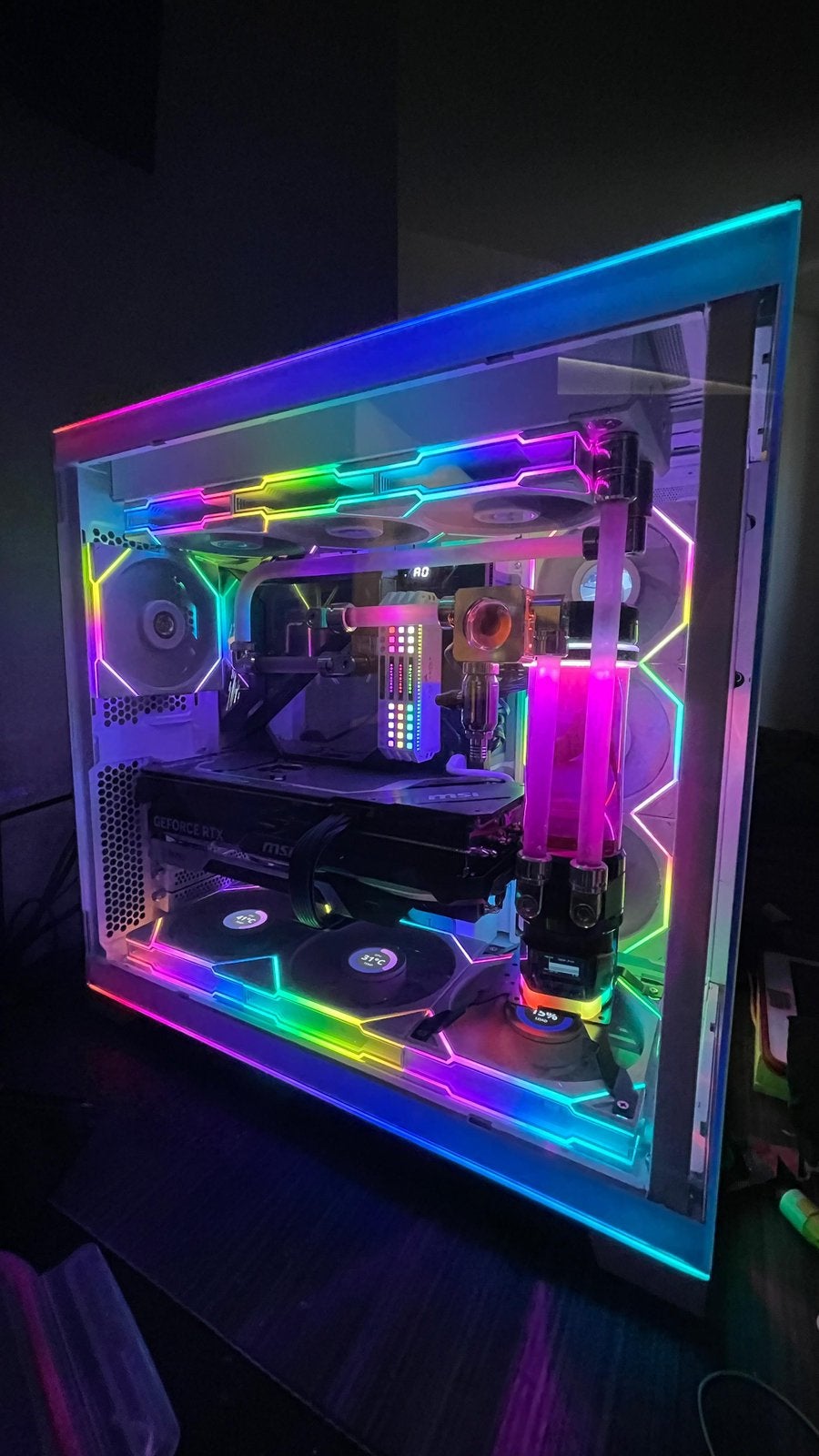 RTX 4080 19 11900k 64GB 2 TB Custom Watercooling 1000 Watt, 64 GB of meer, Virtual Reality, Zo goed als nieuw, SSD