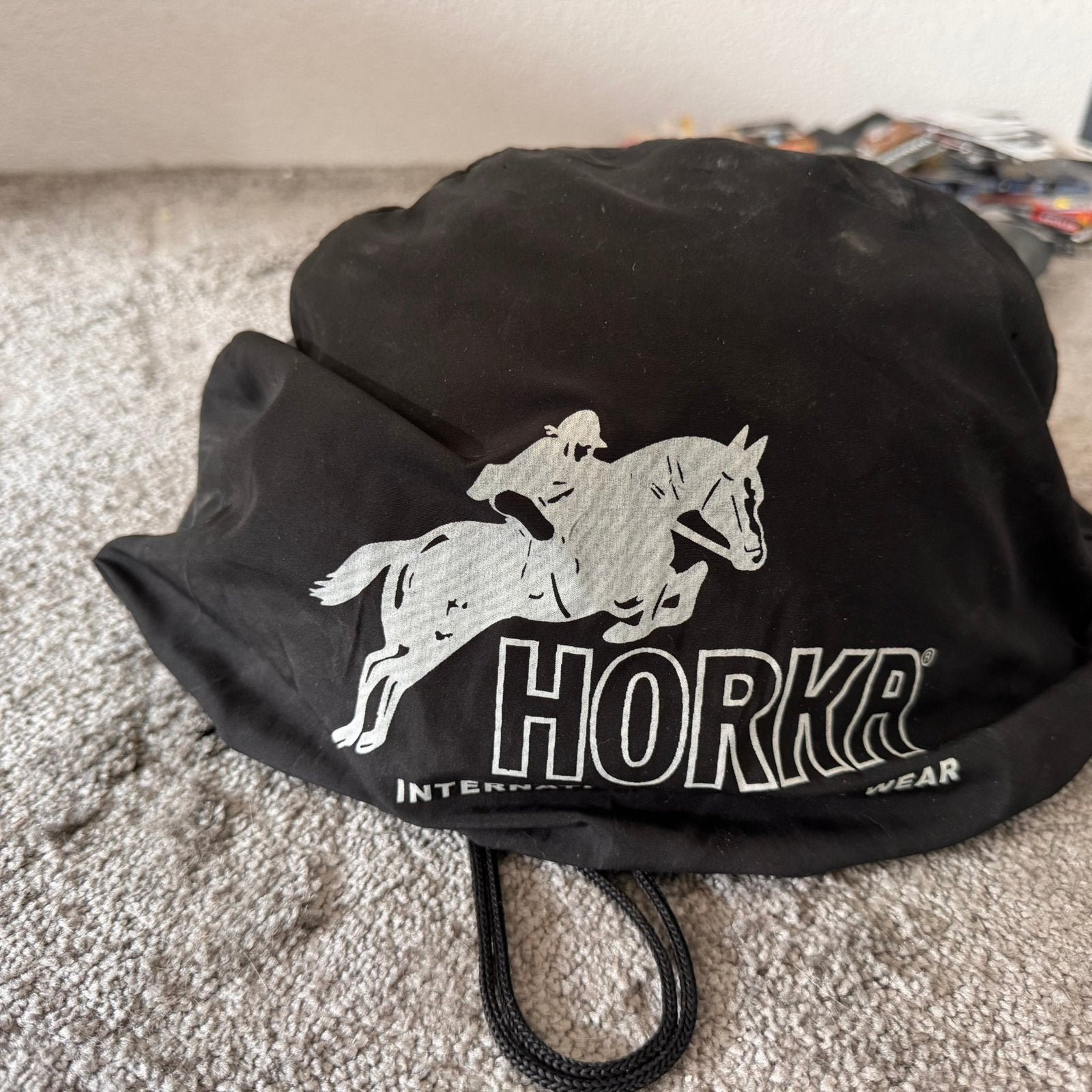 Horka paardrijcap, Dieren en Toebehoren, Ophalen, Zo goed als nieuw