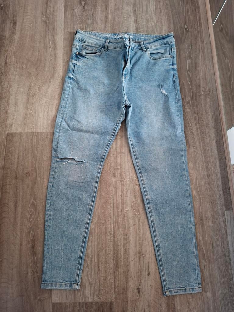 Mooie blauwe jeans., Blauw, Ophalen of Verzenden, Zo goed als nieuw, Clockhouse