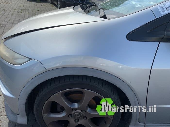 Scherm links-voor van een Honda Civic, Honda, Gebruikt, -, -