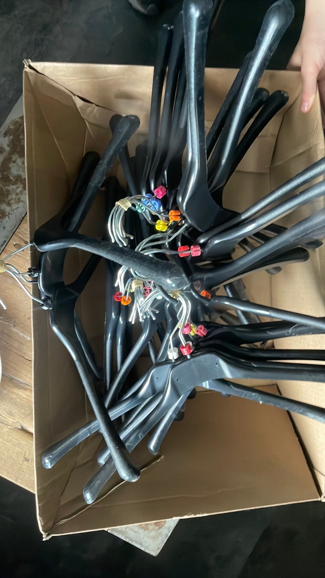 klerenhangers 28 stuks, Ophalen of Verzenden, Gebruikt, Overige materialen, Kinderen en Volwassenen