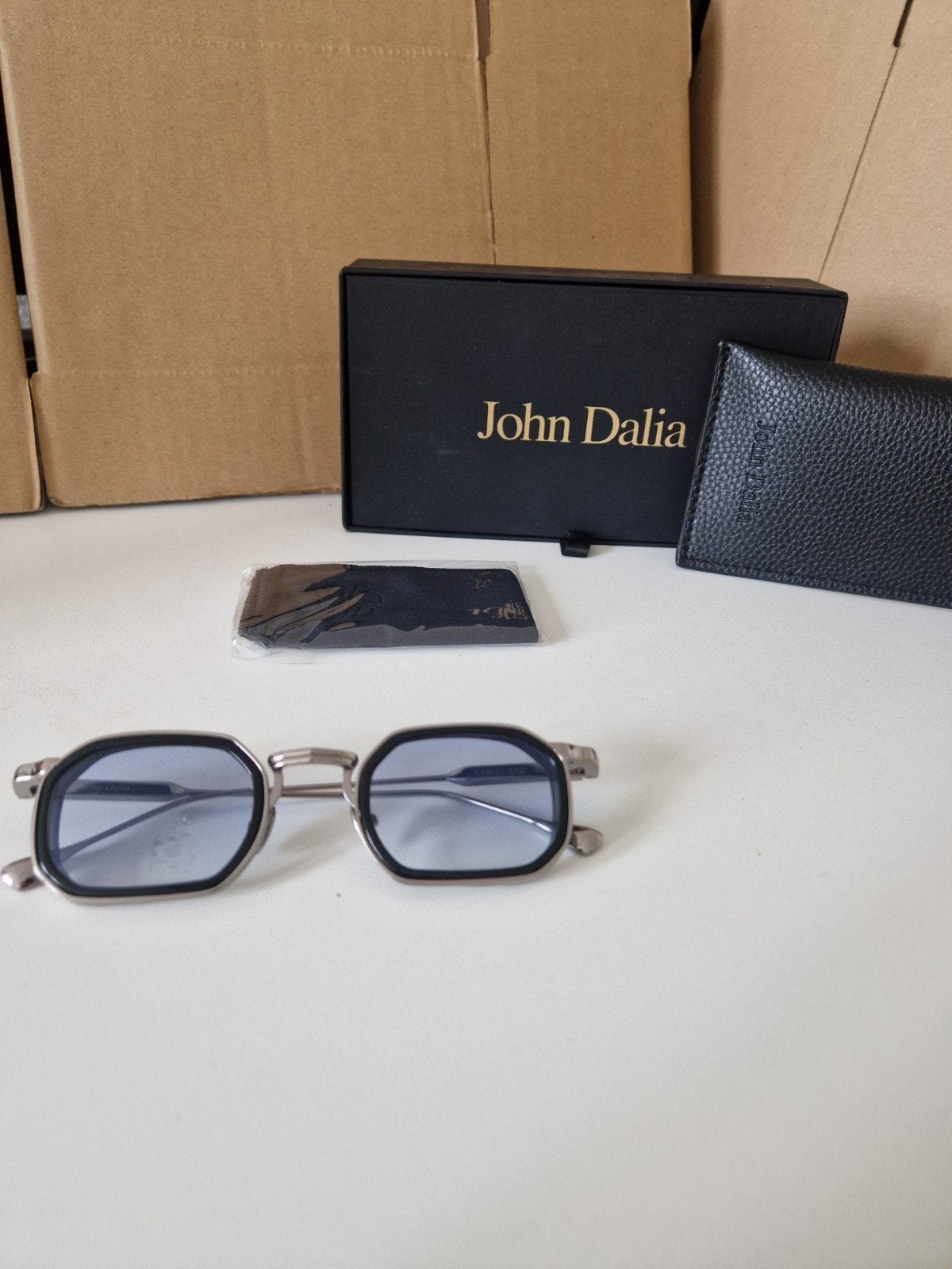 John Dalia Samuel, Overige merken, Zonnebril, Zwart, Nieuw