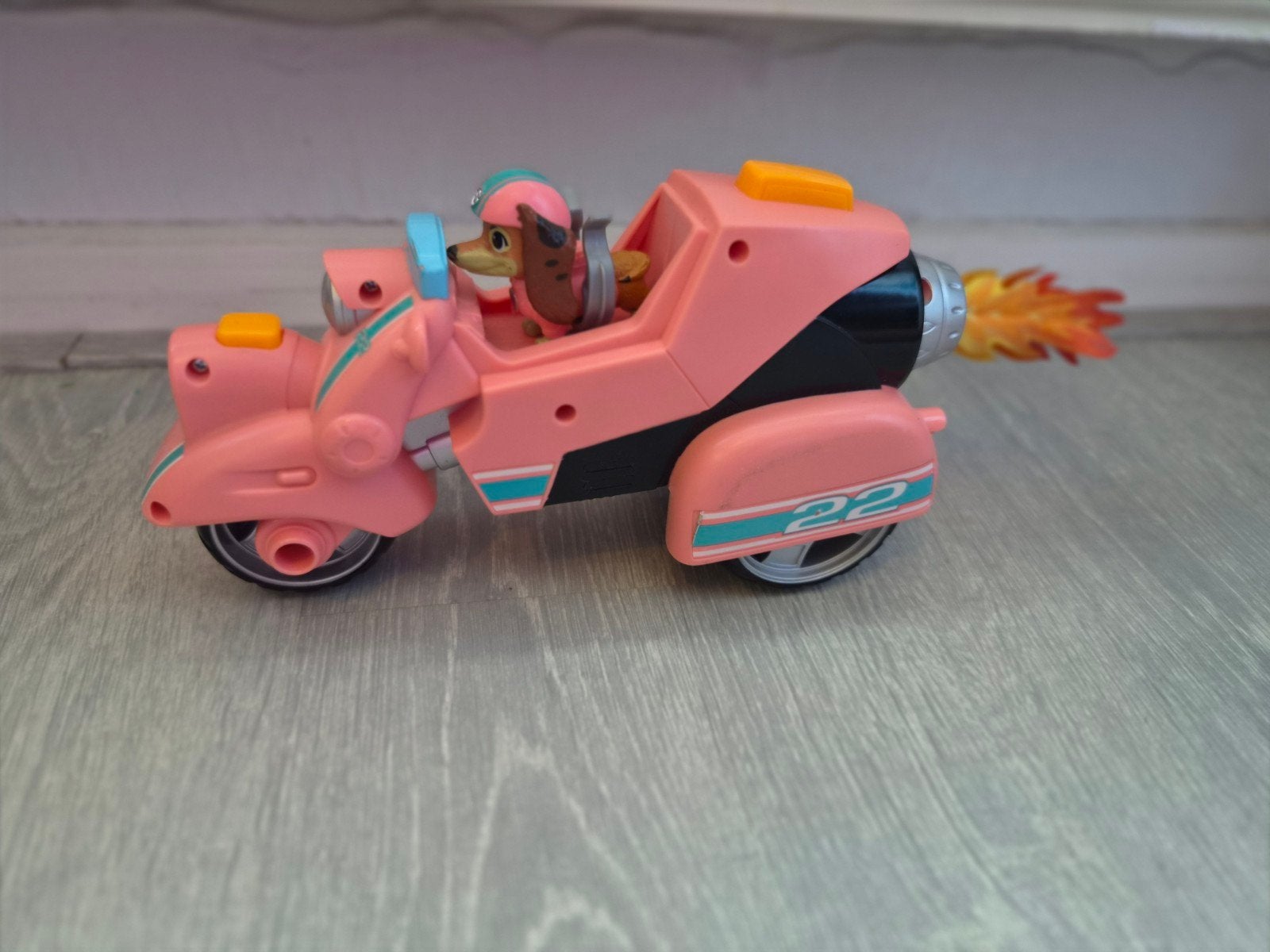 Paw Patrol Skye Roze Scooter met figuur (schietpijl kwijt), Ophalen, Gebruikt