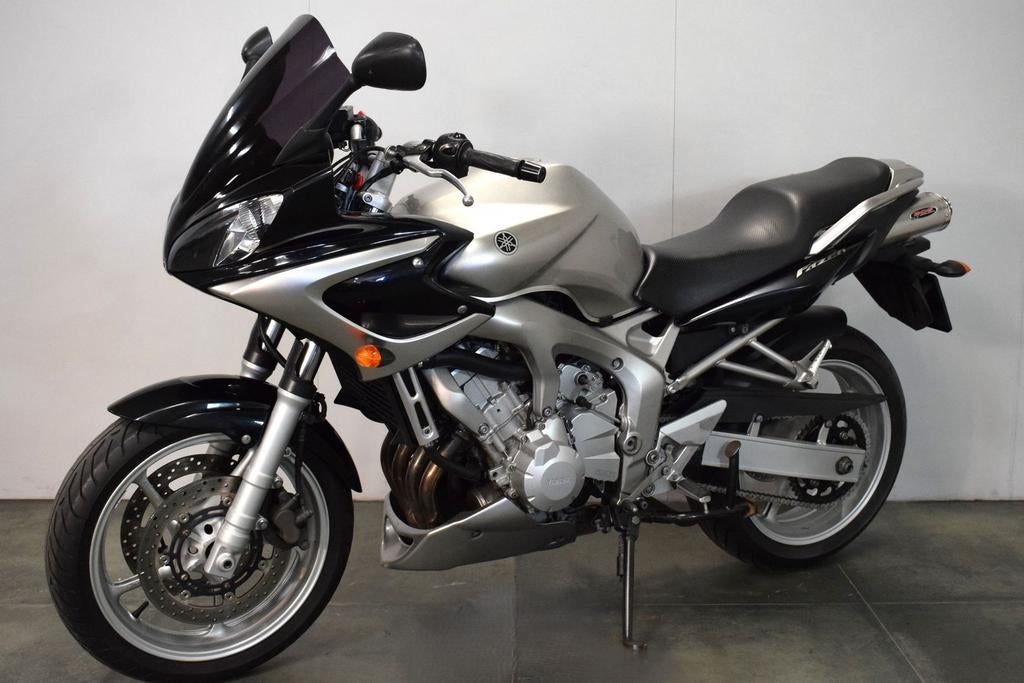 YAMAHA FZ 6 S FAZER (bj 2004), 4 cilinders, Motorrijbewijs A, Bedrijf, Onbekend