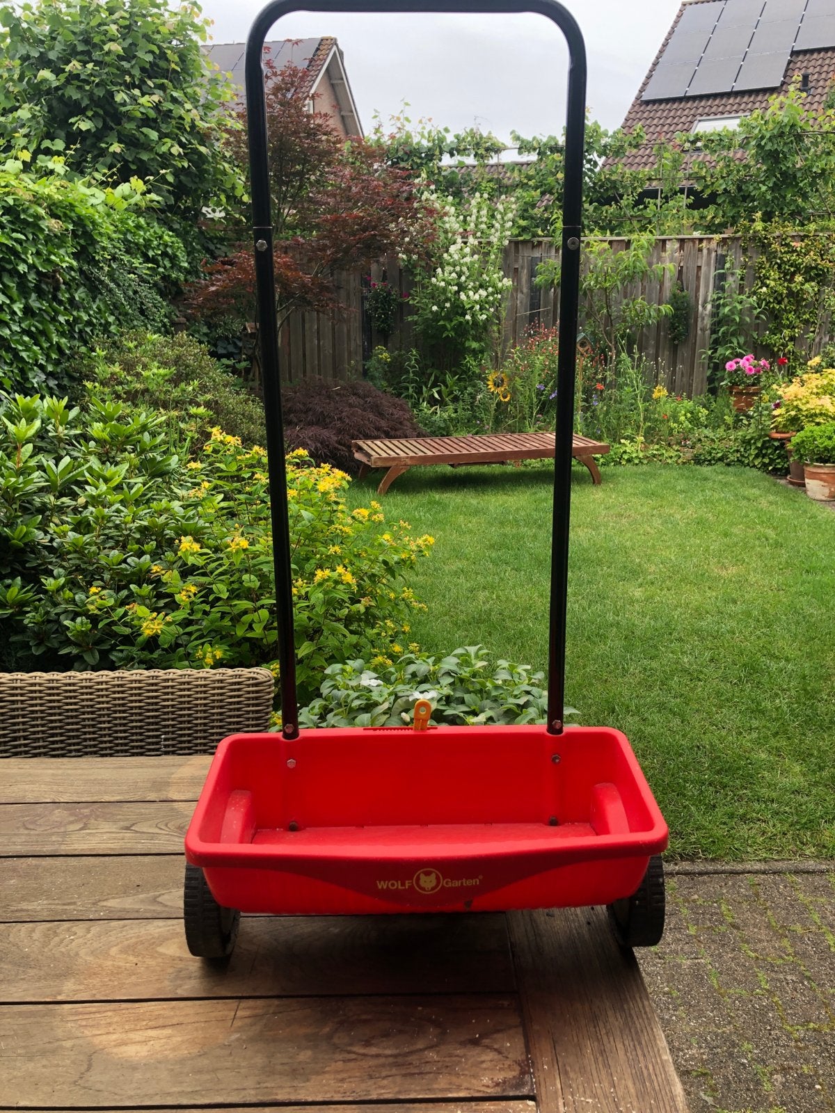 Wolf-Garten WE 330 Strooiwagen - Perfect voor uw tuin!, Ophalen, Gebruikt