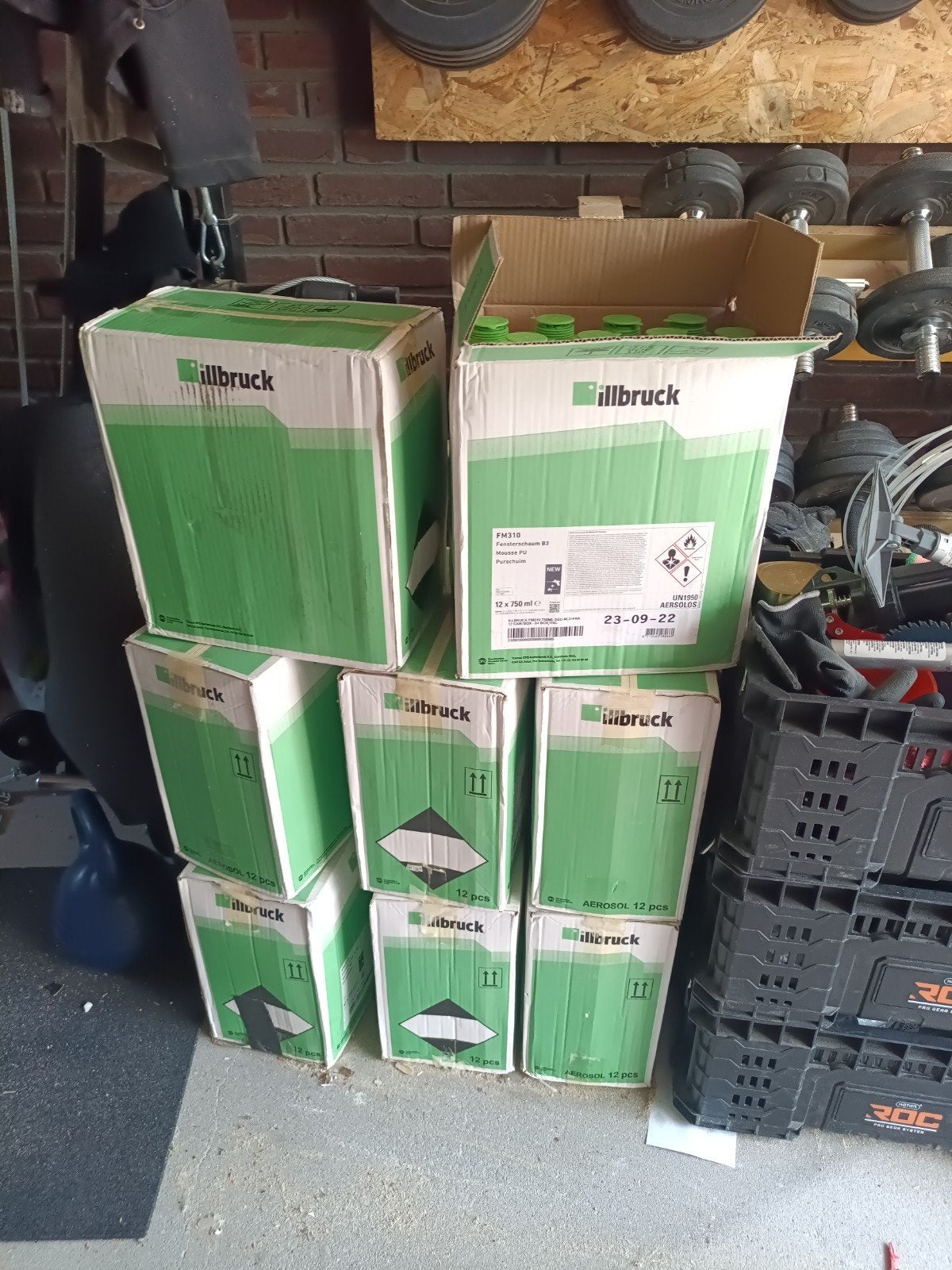 7x Doos Illbruck FM310 Purschuim (nieuw, 1 getest), Ophalen