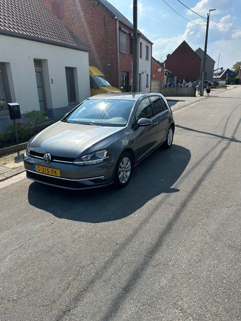 Volkswagen Golf 1.0 TSI 115pk 2019 Grijs, 49 €/maand, Origineel Nederlands, Handgeschakeld, 115 pk