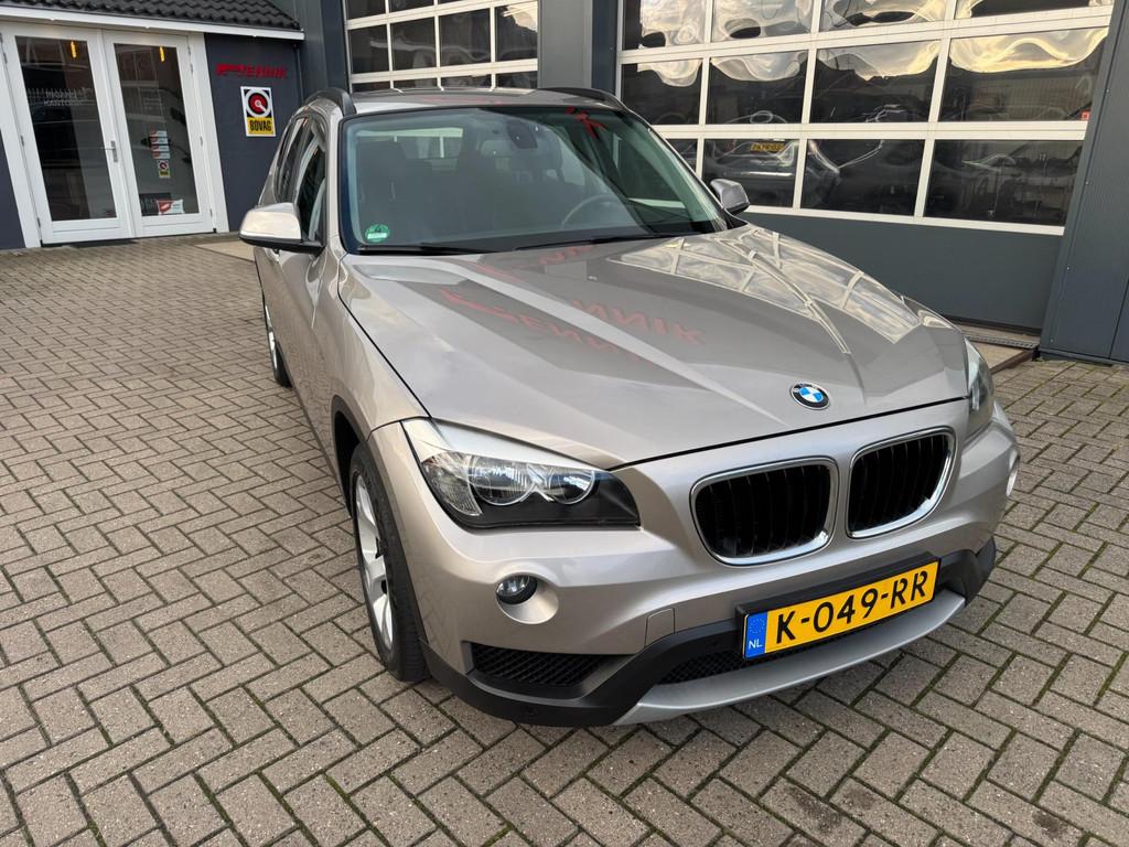 BMW X1 SDrive20i Business+/ Camera / Trekhaak ., Auto's, Euro 6, 4 cilinders, 184 pk, SUV of Terreinwagen