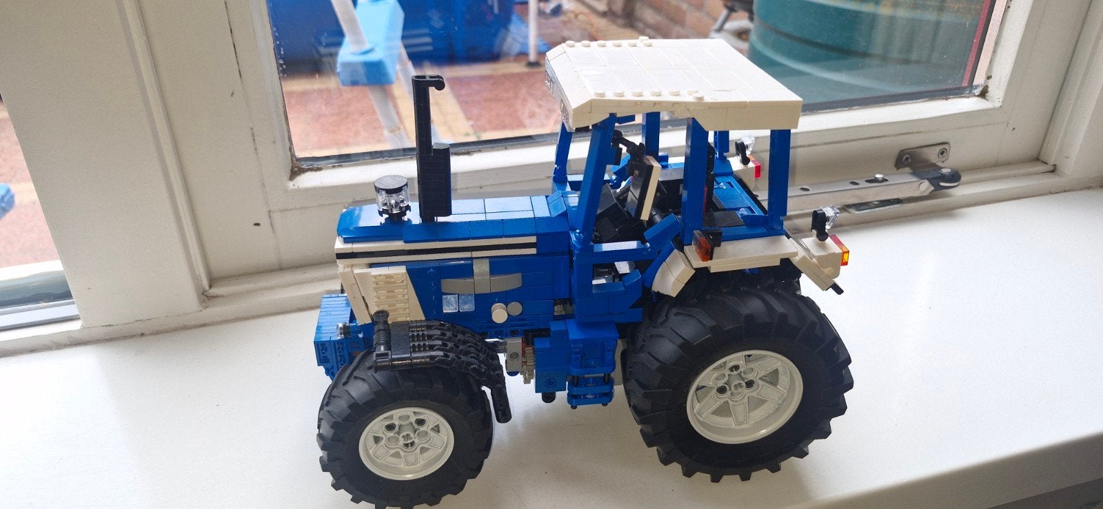 Lego MOC Ford 8200 Tractor - Technic Model, Ophalen