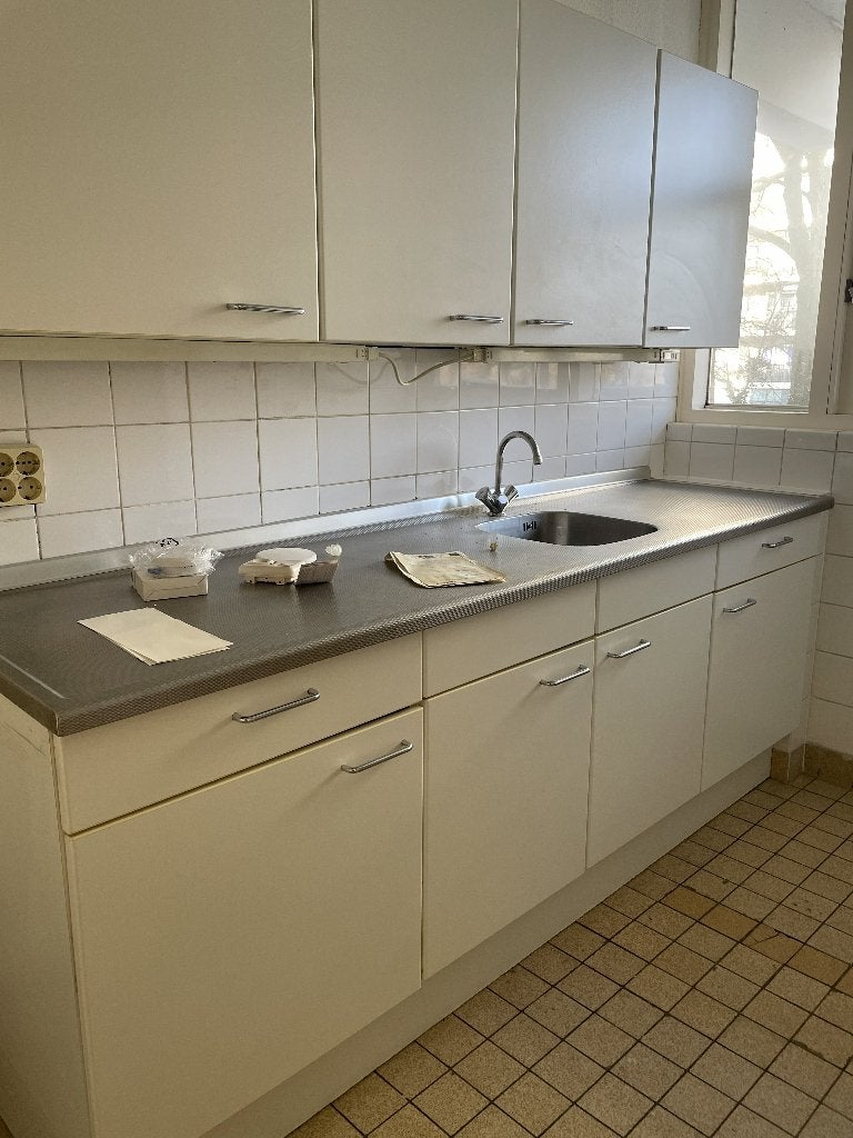 Keuken (gratis), Huis en Inrichting, Keuken | Complete keukens, Ophalen, Gebruikt, Wit