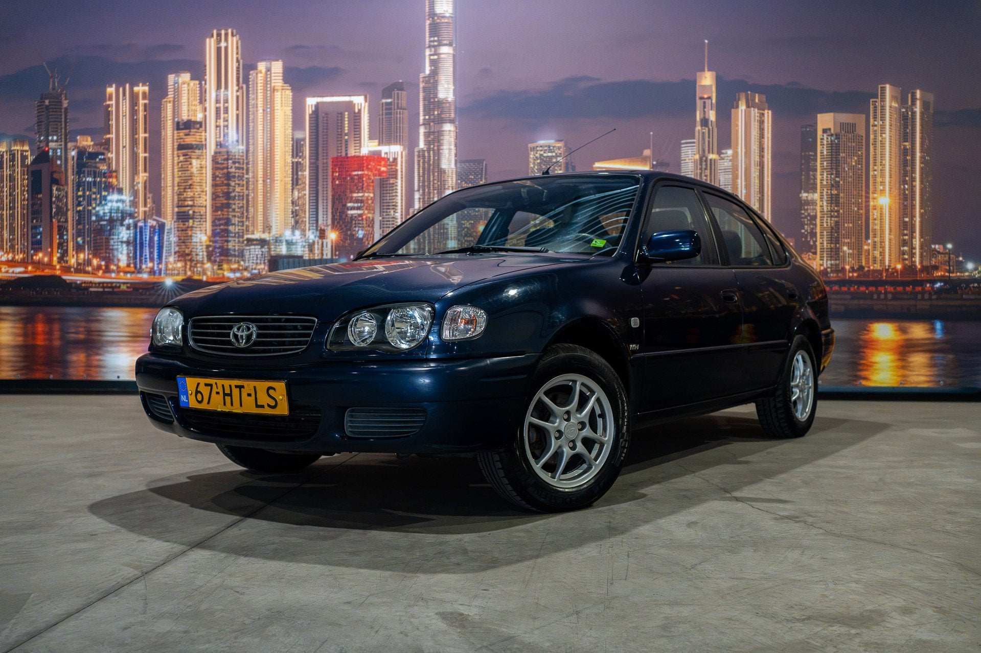 Toyota Corolla 1.6 VVT-i Terra, 450 kg, Gebruikt, 4 cilinders, Blauw