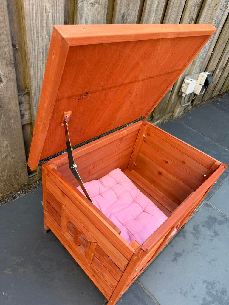 Outdoor cat house, Dieren en Toebehoren, Katten-accessoires, Ophalen, Zo goed als nieuw