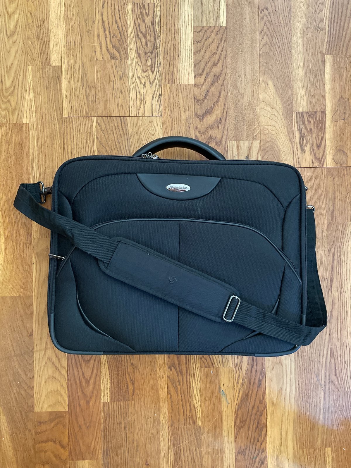 Samsonite laptoptas/aktetas - Zwart - 19 inch (48 cm), Gebruikt, Gevoerd laptopvak, 15 inch, Aktetas