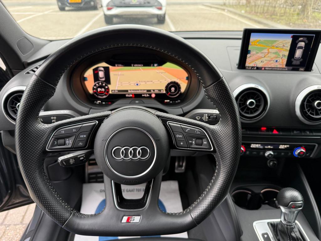 Audi A3 SPORTBACK 1.5 TFSI CoD 3X S-Line B&O/VIRTU/LEER/PANO, 12 maanden, Gebruikt, 4 cilinders, Leder
