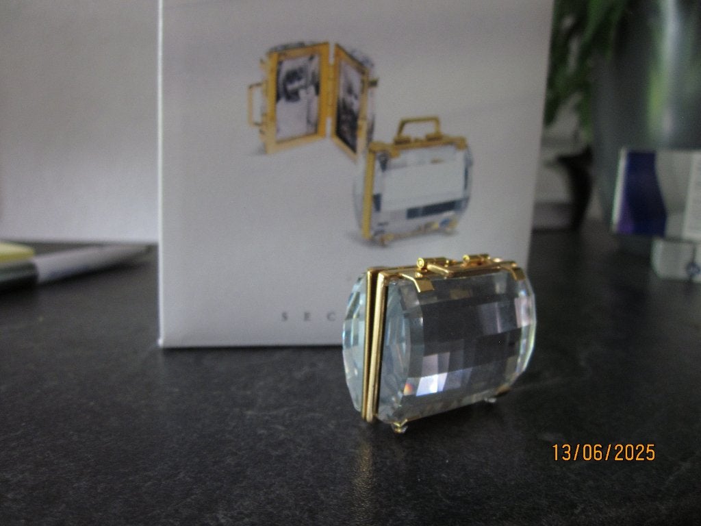 Swarovski Memories Koffer/Fotolijstje incl. doos & certifica, Ophalen of Verzenden, Nieuw, Figuurtje
