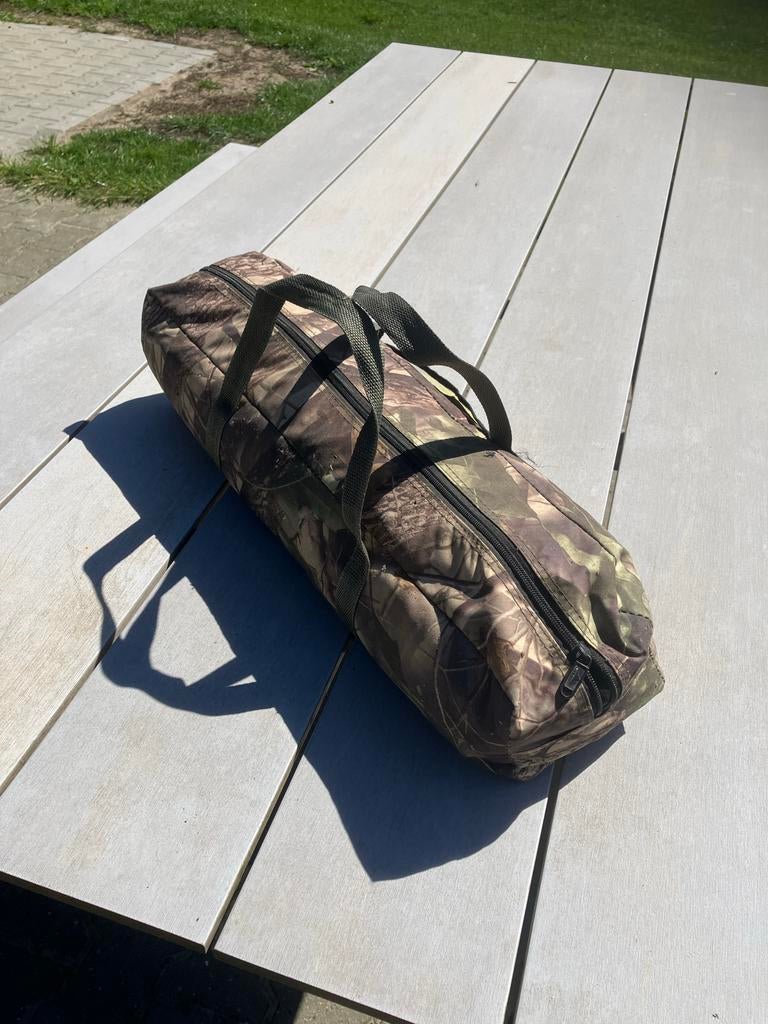 Camouflage vis tent - 2 persoons, Ophalen, Zo goed als nieuw, Tot en met 2