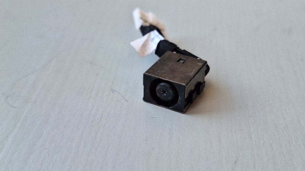 Dell Laptop DC Voedingsaansuiting, Ophalen of Verzenden, Zo goed als nieuw