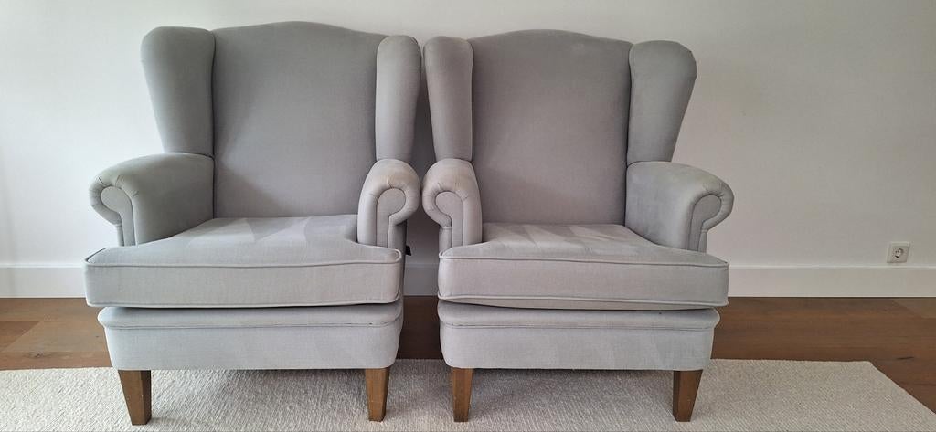 Twee grijze/ijsblauwe fauteuils, Ophalen, Zo goed als nieuw