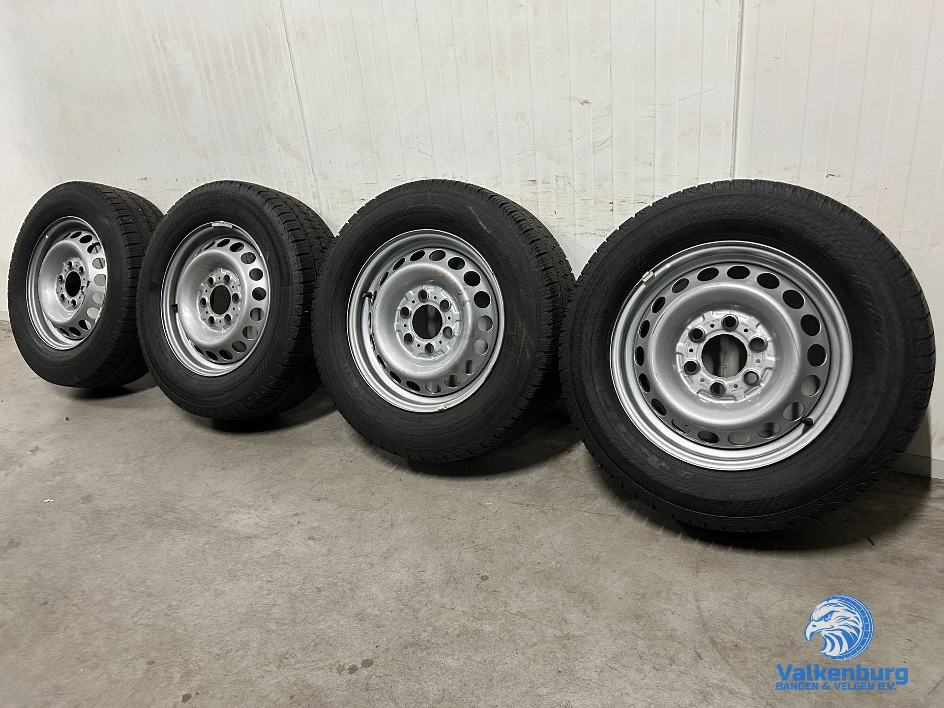 Partij 10-20 sets originele Mercedes Sprinter B907 B910 16 i, Ophalen, Bestelwagen, -, Banden en Velgen