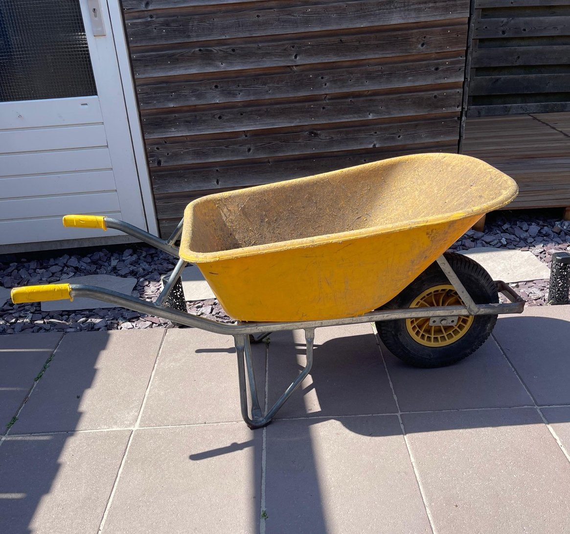 Fort Gele kruiwagen - 100 liter, Ophalen, Gebruikt, Handmatig, Eenwielig