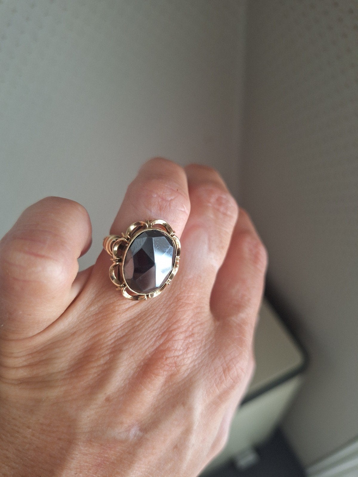 Prachtige antieke gouden ring!, Ophalen of Verzenden, Met edelsteen, Dame, Goud
