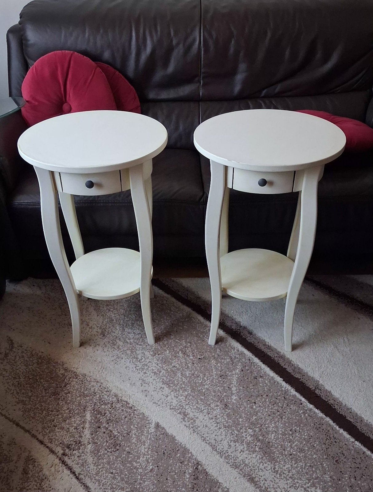 2x Ikea Hemnes Nachtkastjes, Minder dan 55 cm, Rond, Hout, Ophalen