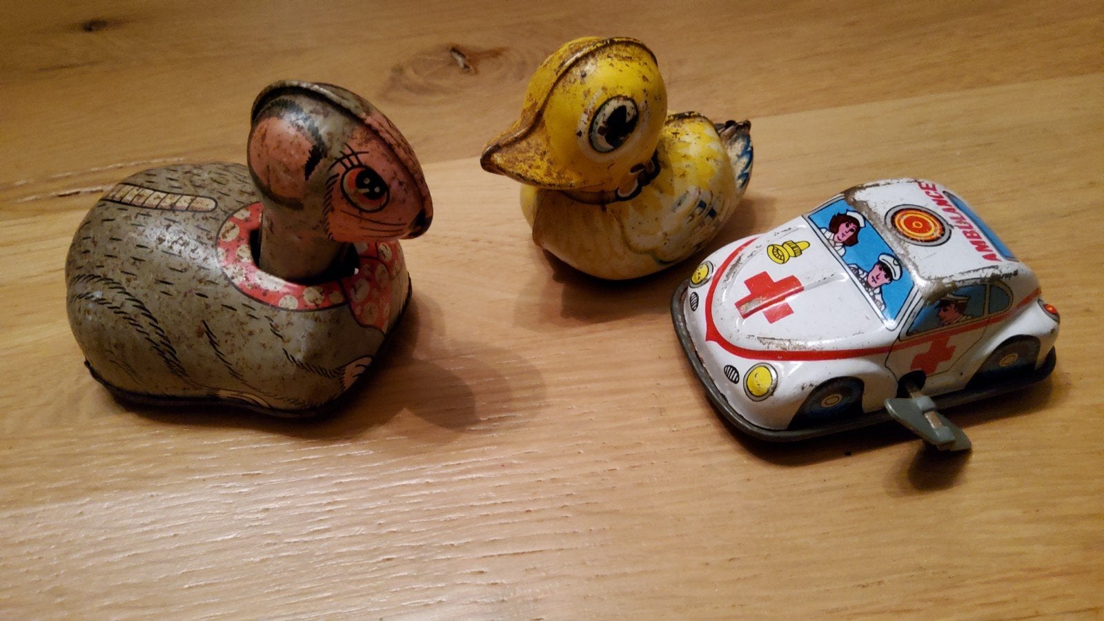 Oude retro blikken speelgoed wind-up eend muis auto., Verzenden