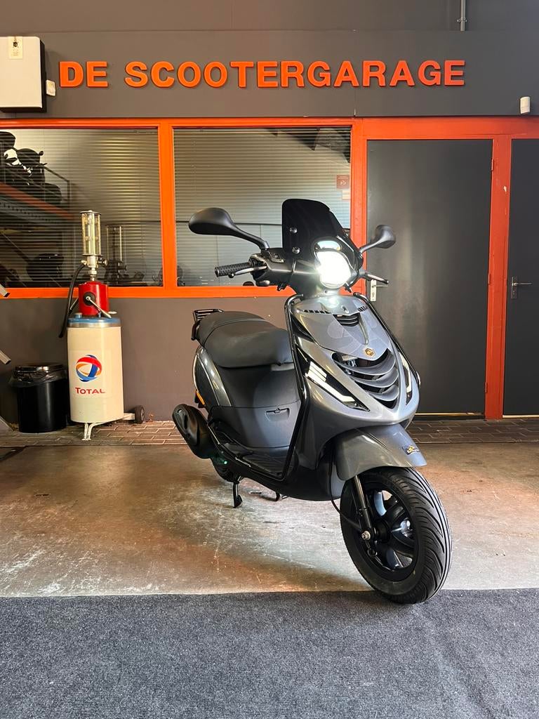 Piaggio Zip Brom 45km e3 SP 2017 FULL Porsche grijs, Gebruikt, Piaggio, Piaggio, Maximaal 45 km/u