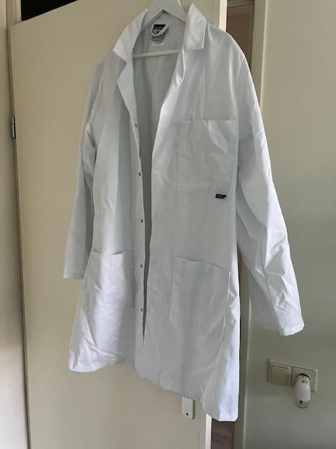 HBO chemie Lab-coat M en allerlei Lab-materialen, Boeken, Studieboeken en Cursussen, Ophalen of Verzenden, Beta, Zo goed als nieuw
