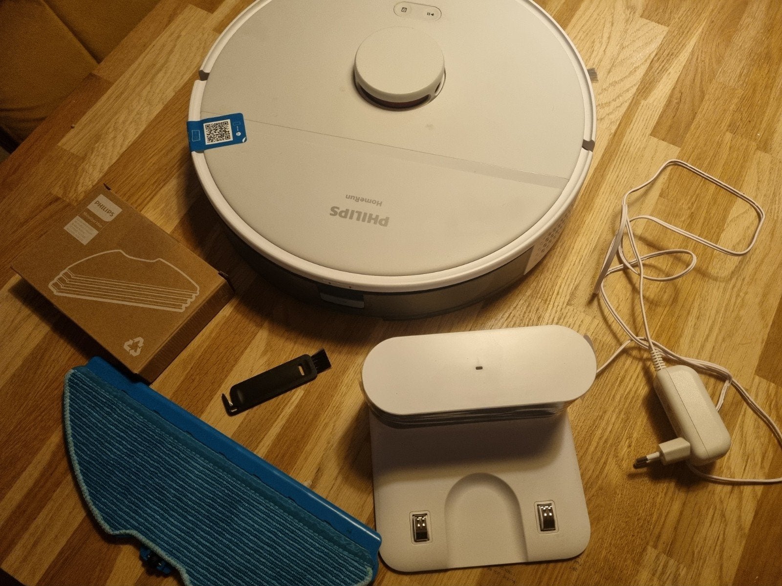 Philips HomeRun Robotstofzuiger met dweilfunctie, Philips, Bedienbaar via app, Ophalen of Verzenden, Zo goed als nieuw