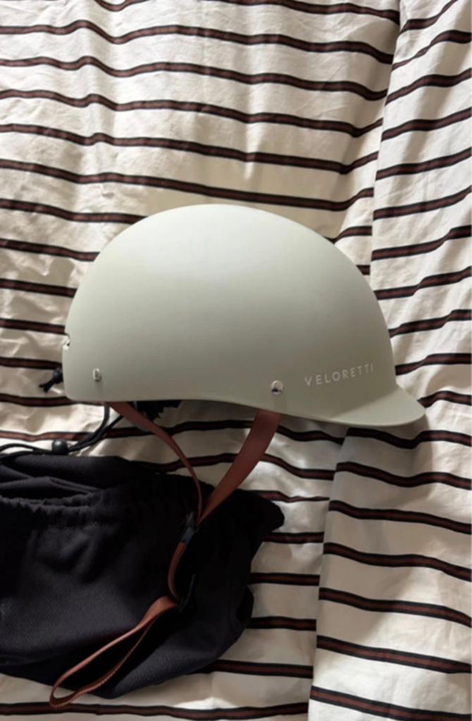 Veloretti Fietshelm Volwassenen/Kind Maat S (51-55 cm), Ophalen, Zo goed als nieuw, S, Heer of Dame