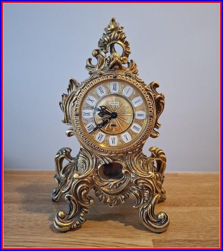 Rococostijl PENDULEKLOK  -  Schmid Germany, Ophalen of Verzenden, Gebruikt, Analoog, Wekker of Tafelklok