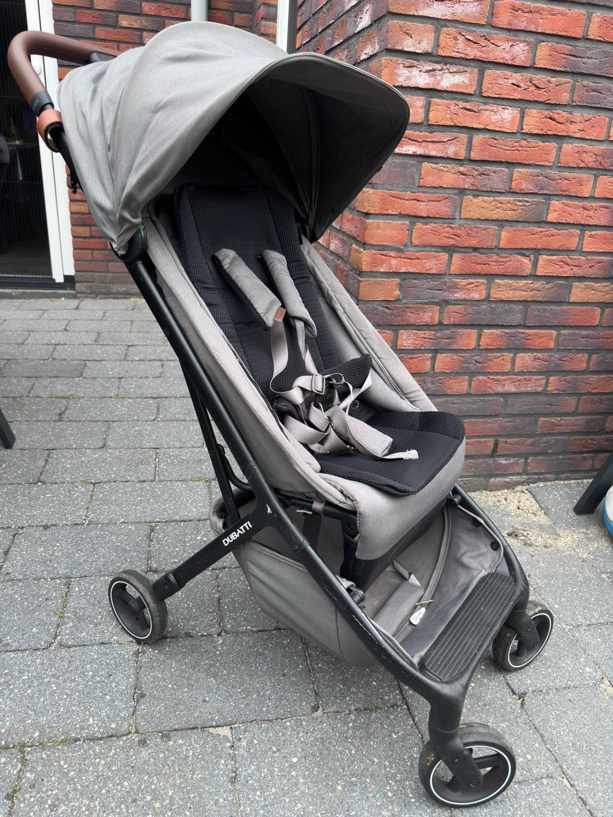 Dubatti smart buggy met zomerdek en voetenzak, Kinderen en Baby's, Ophalen, Zo goed als nieuw, Voetenzak