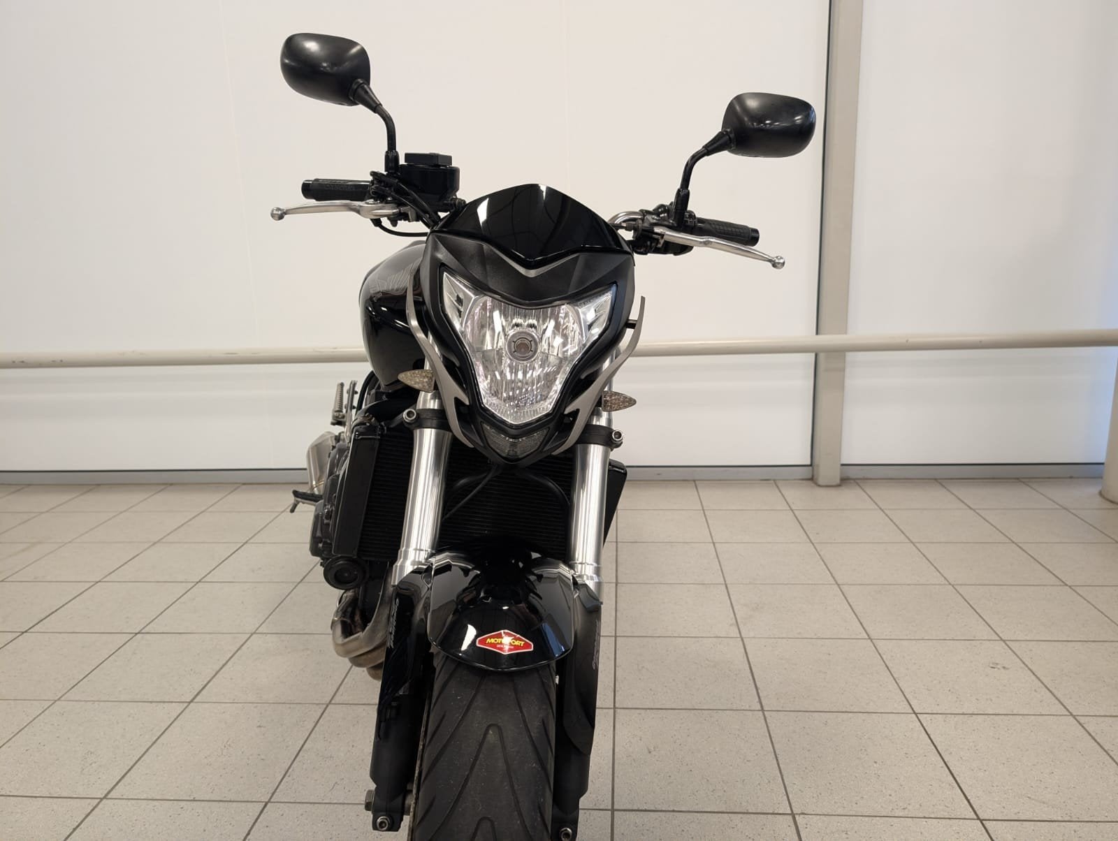 Honda CB 600 F Hornet ABS Zeer nette motorfiets, nieuwe band, Motoren, Motoren | Honda, Bedrijf, Honda Motor Europe Limited, Customer.service@honda-eu.com