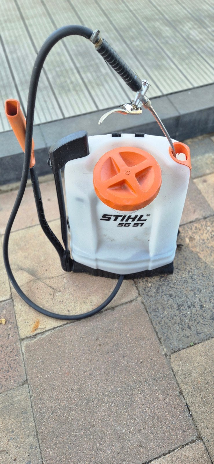Stihl SG 51 Gifspuit / Drukspuit - Zo goed als nieuw, Ophalen of Verzenden, Zo goed als nieuw, Handsproeier