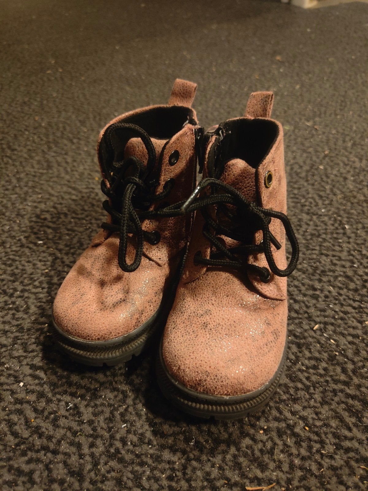 Stoere laarsjes voor meisje maat 22/23, Gebruikt, Meisje, Ophalen of Verzenden, Laarzen
