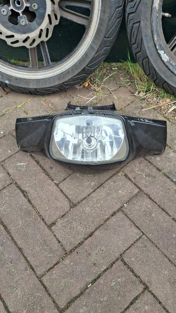 Koplamp scooter peugoet tweet, Fietsen en Brommers, Scooters | Peugeot, Ophalen, Gebruikt, Benzine, Overige modellen