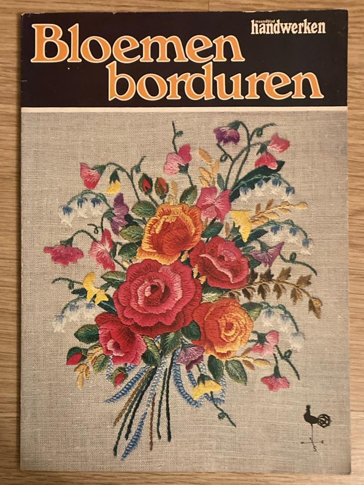Boek bloemen borduren, Ophalen, Zo goed als nieuw, Patroon