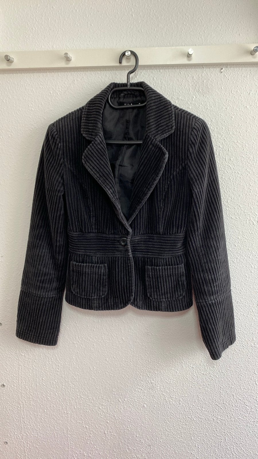 VILA Zwart Corduroy Jasje Maat S, Kleding | Dames, Ophalen of Verzenden, Zo goed als nieuw, Maat 36 (S), Zwart