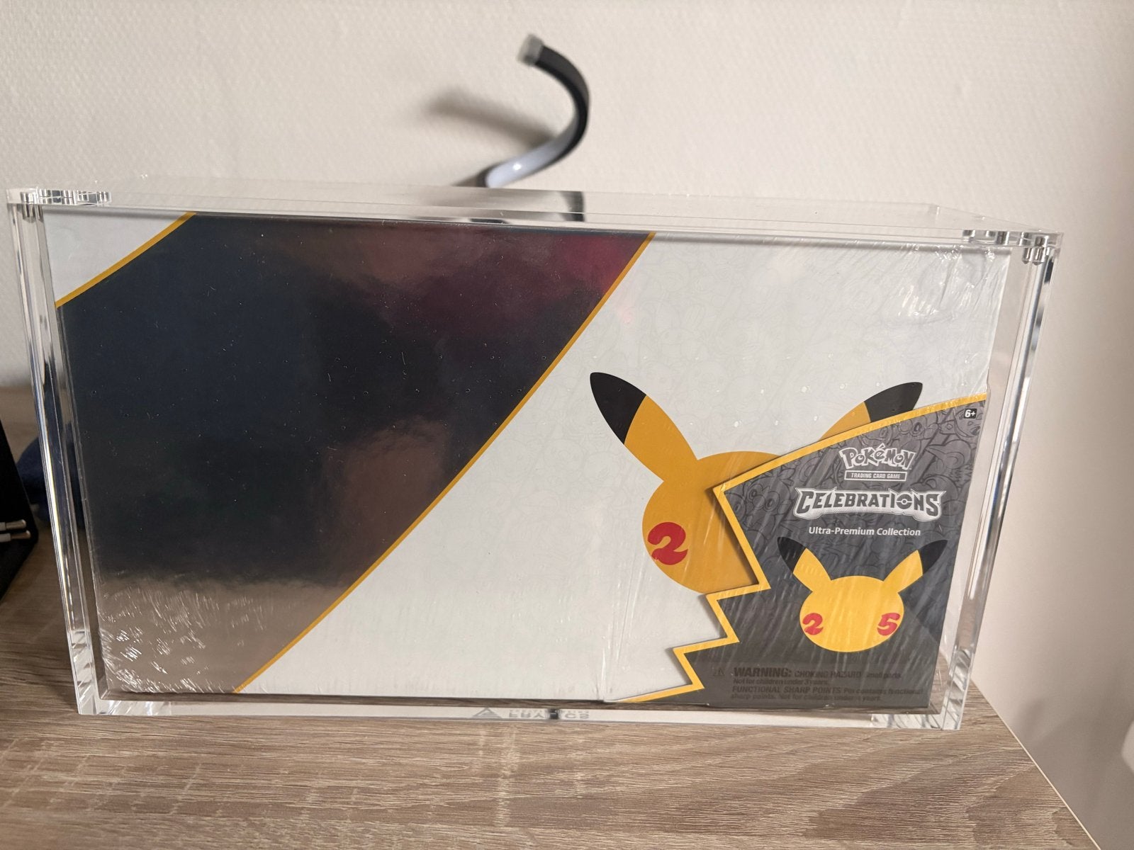Pokémon Celebrations Ultra Premium Collection UPC 25th, Ophalen, Nieuw, Overige typen