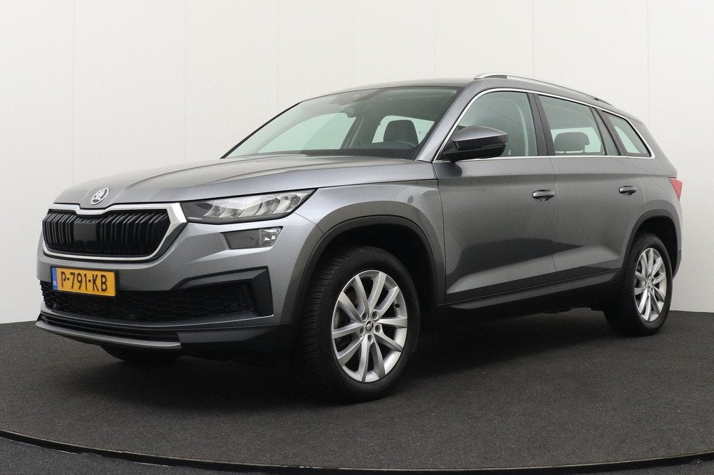Skoda Kodiaq 1.5T 150 PK Aut. Business+ Half-Leder/Sportstoe, Auto's, Skoda, Bedrijf, Te koop, Kodiaq, ABS, Achteruitrijcamera