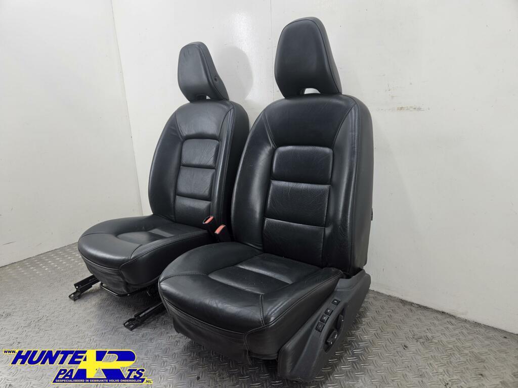 Bekledingset zwart leder Volvo V70/XC70 ('07-'17), Auto-onderdelen, Interieur en Bekleding, Gebruikt, Ophalen of Verzenden, Volvo