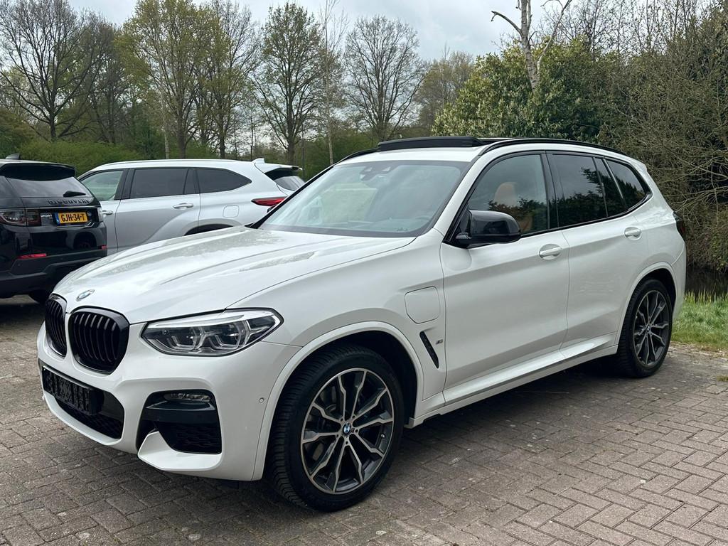 BMW X3 xDrive30e M Sport | Panoramadak | Vol leder | M-pakke, 1998 cc, Gebruikt, Euro 6, 4 cilinders