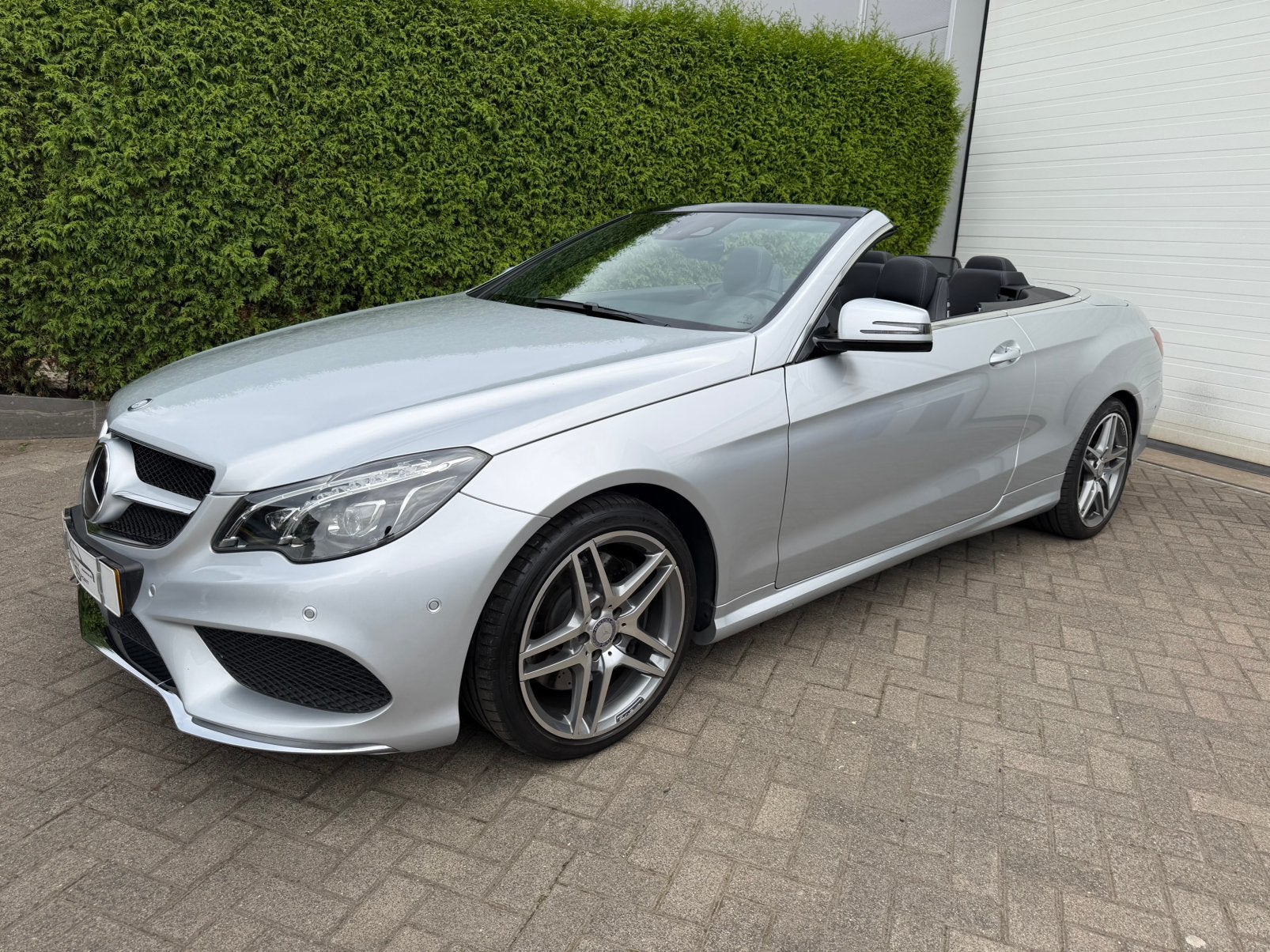 Mercedes-Benz E-Klasse E400 Cabrio AMG 3.0 V6 biturbo, Auto's, Achterwielaandrijving, 1800 kg, Zwart, Cabriolet